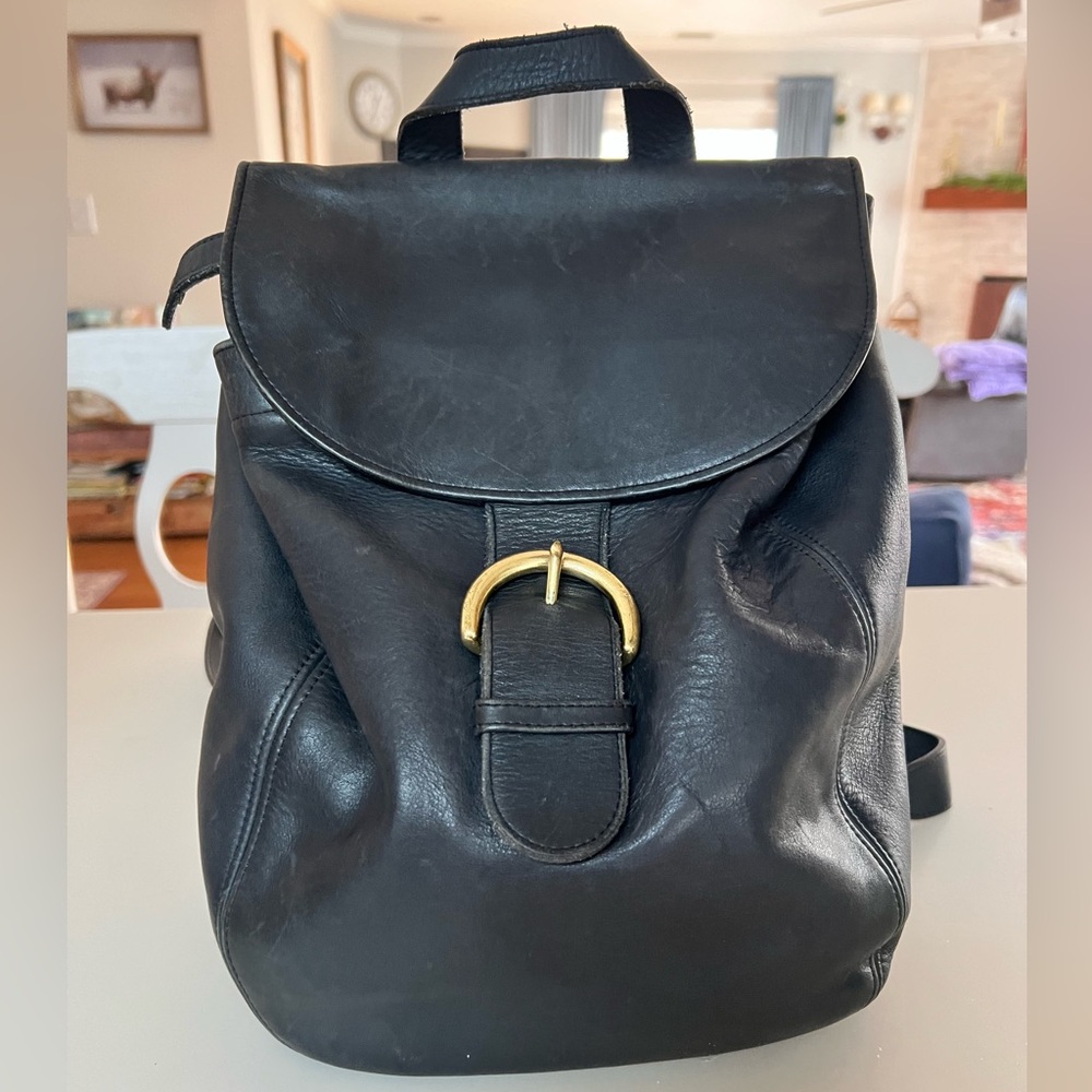 Vintage Coach Black Leather Backpack
Bag